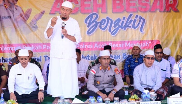 Polres Aceh Besar Gelar Zikir dan Doa Bersama korban bencana banjir dan tanah longsor Aceh