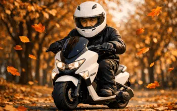 Membuat Foto Cinematic Motor dengan Prompt AI