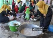 Tradisi memasak kue Apam Aceh untuk menyambut Bulan Ramadhan