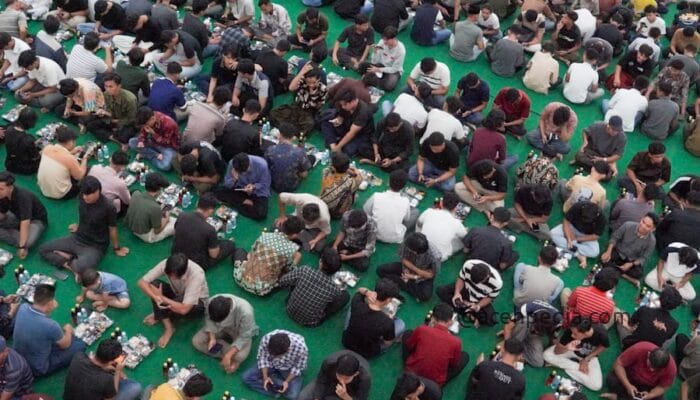 Di support Pemerintah Uni Emirat Arab, UIN Ar-Raniry Banda Aceh gelar 2000 paket berbuka