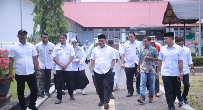 Kunjungan Bupati Aceh Besar ke Sekolah Rakyat, Soroti Pendidikan Anak Miskin