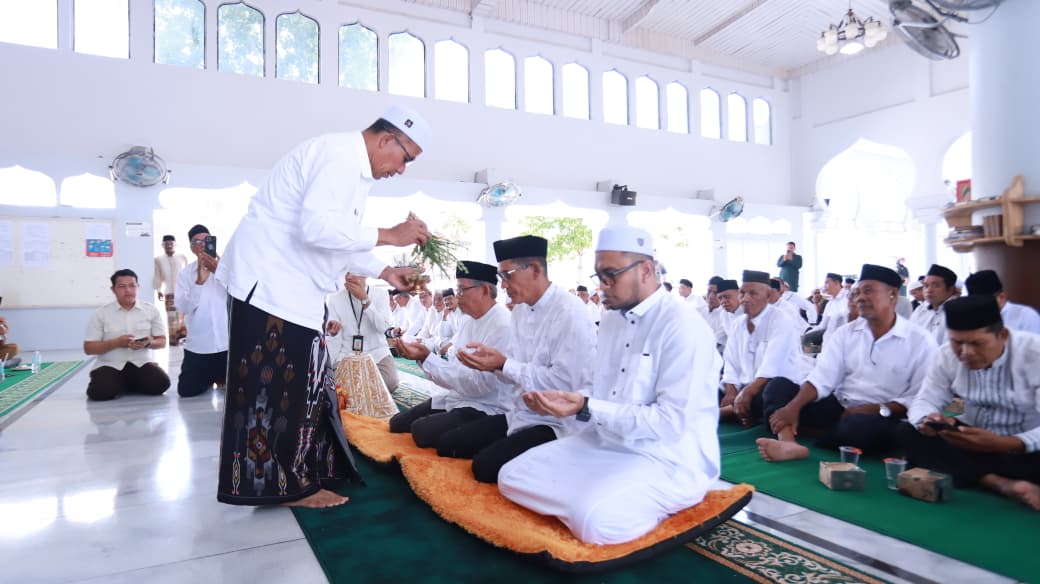 Peusijuk dan Pelepasan Jamaah Haji Aceh Besar 1447 H