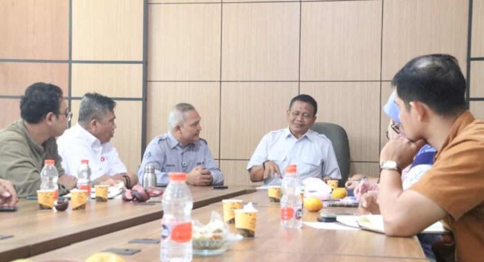BRIN dan DKP Aceh Besar Perkuat Kolaborasi Riset Kelautan dan Perikanan, Fokus Tambak Garam Tradisional