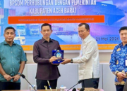 Penandatanganan nota kesepahaman (MoU) yang dilakukan langsung oleh Bupati Aceh Barat, Tarmizi, SP, MM