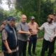 Anggota Banleg DPRK Aceh Besar bersama jajaran PDAM Tirta Mountala