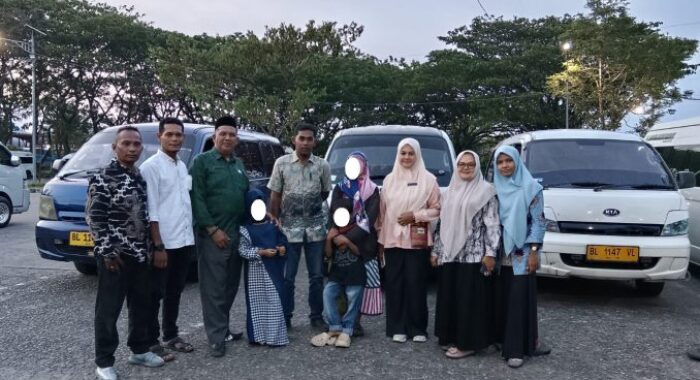 Dinsos Banda Aceh Pulangkan Keluarga Terlantar ke Aceh Barat