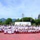 Foto bersama Forkopimda dan pelajar usai Upacara Hardiknas 2026 di halaman Kantor Bupati Aceh Besar