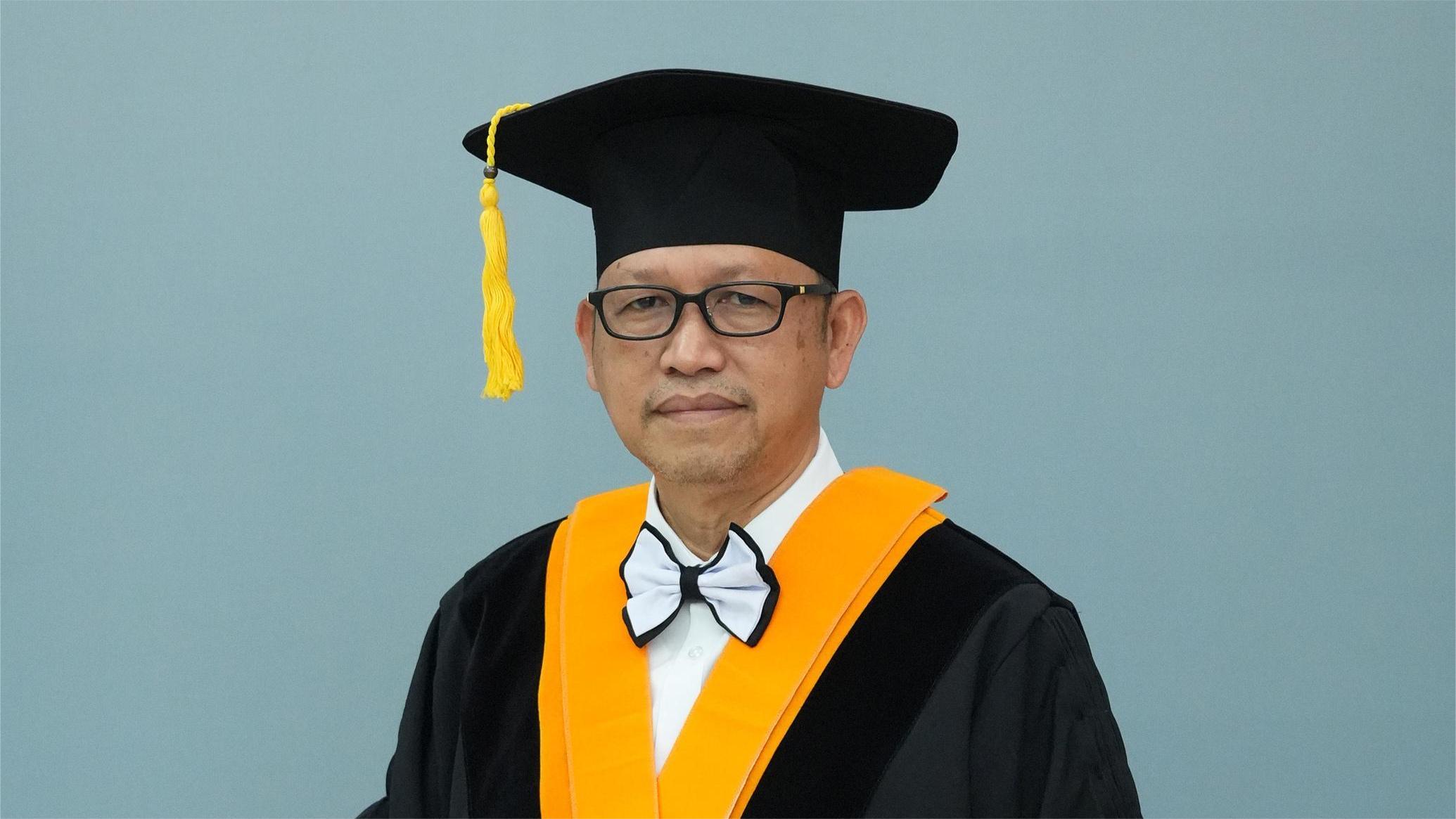 Rektor USK, Prof. Mirza Tabrani S.E, M.B.A., D.B.A