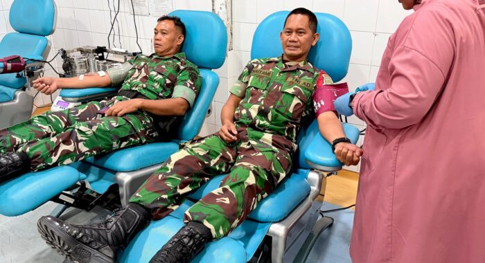 Personel Kodim 0101/Kota Banda Aceh Ikut Donor Darah, Bantu Penuhi Stok PMI