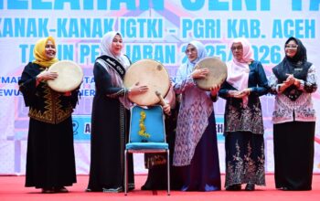 Peh Rapai Buka Pagelaran Seni Tari TK Aceh Besar, Bunda PAUD Dorong Anak Tampil Percaya Diri