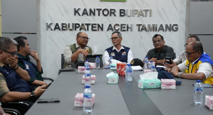 Percepatan Huntap Aceh Tamiang Dikebut, Safrizal dan DPR RI Bahas Pelepasan Lahan HGU