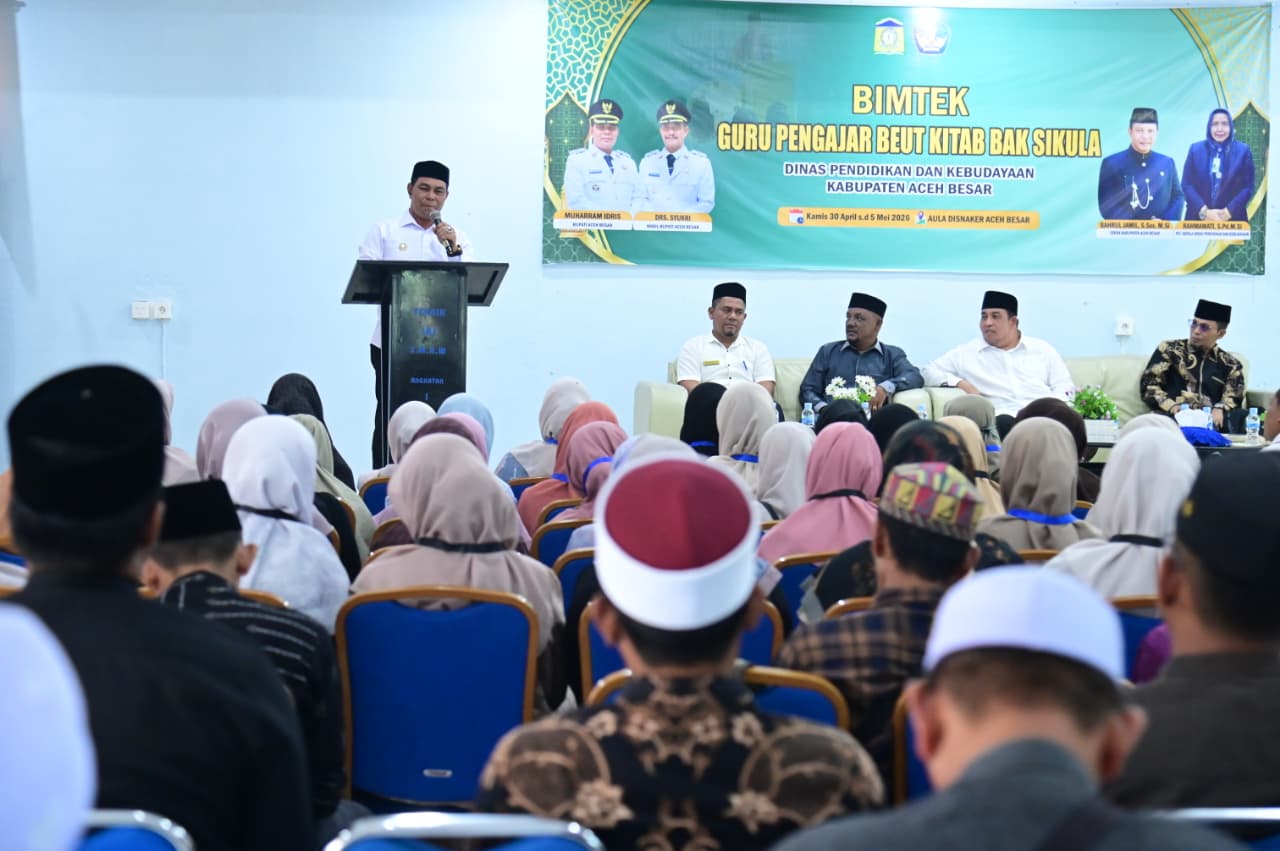 membuka Bimbingan Teknis "Beut Kitab Bak Sikula"
