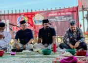 Bupati Aceh Timur Iskandar Usman Al-Farlaky menghadiri kegiatan Khanduri Laot