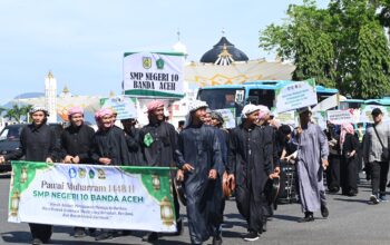 Ribuan Pelajar Semarakkan Pawai Tahun Baru Islam 1448 H di Banda Aceh 1 Ribuan Pelajar Semarakkan Pawai Tahun Baru Islam 1448 H di Banda Aceh 1