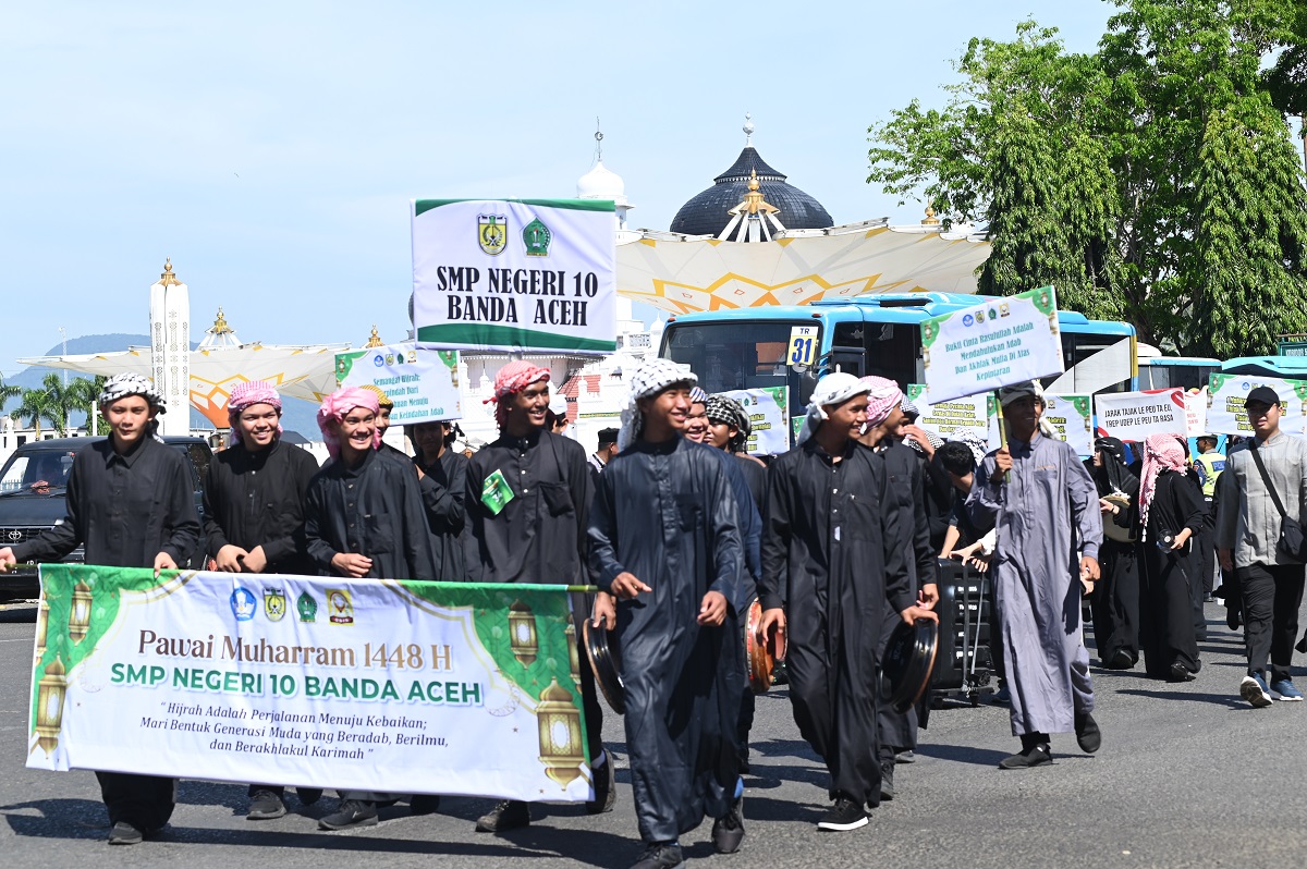 Ribuan pelajar mengikuti Pawai Tahun Baru Islam 1 Muharram 1448