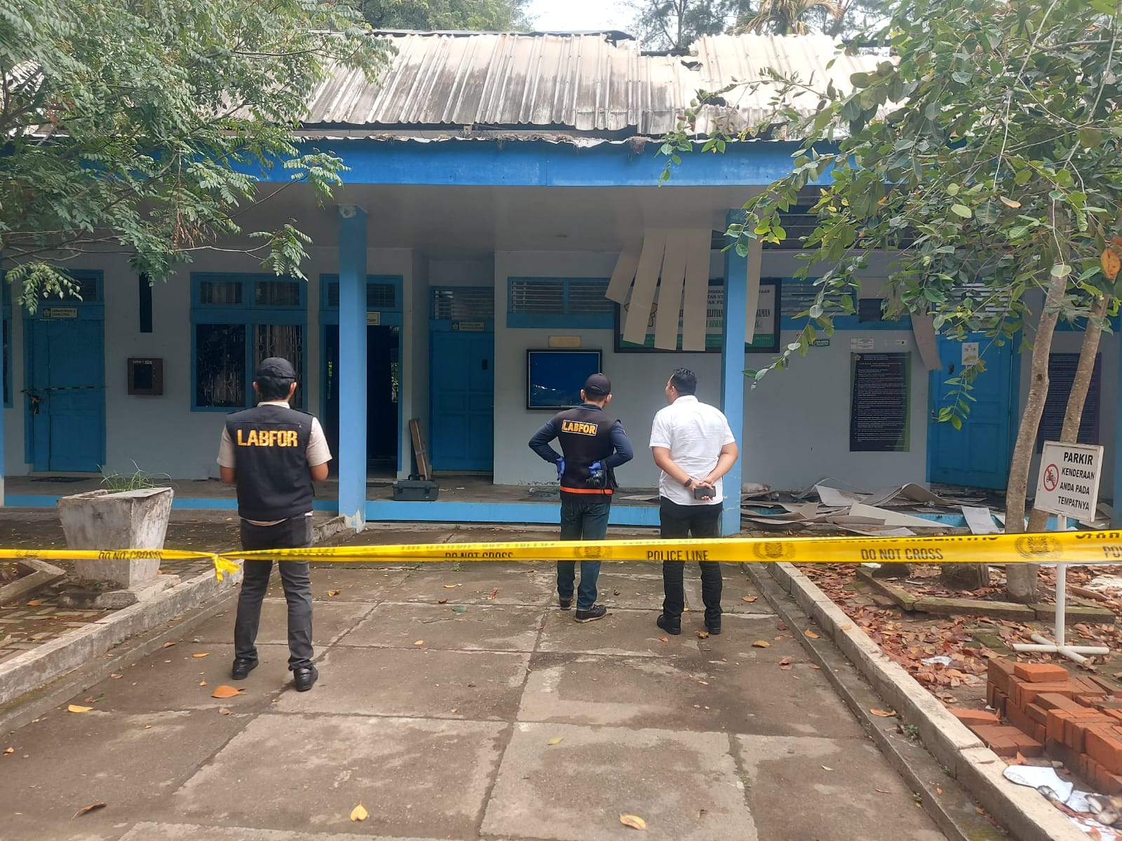 Tim Labfor Polri menemukan sejumlah barang bukti dugaan pembakaran di Fakultas Pertanian USK