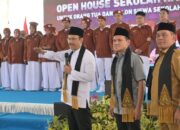 Menteri Sosial Saifullah Yusuf bersama Wakil Gubernur Aceh meninjau Sekolah Rakyat di Aceh Besar.