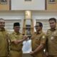 Penyerahan SK Plt Sekda Aceh