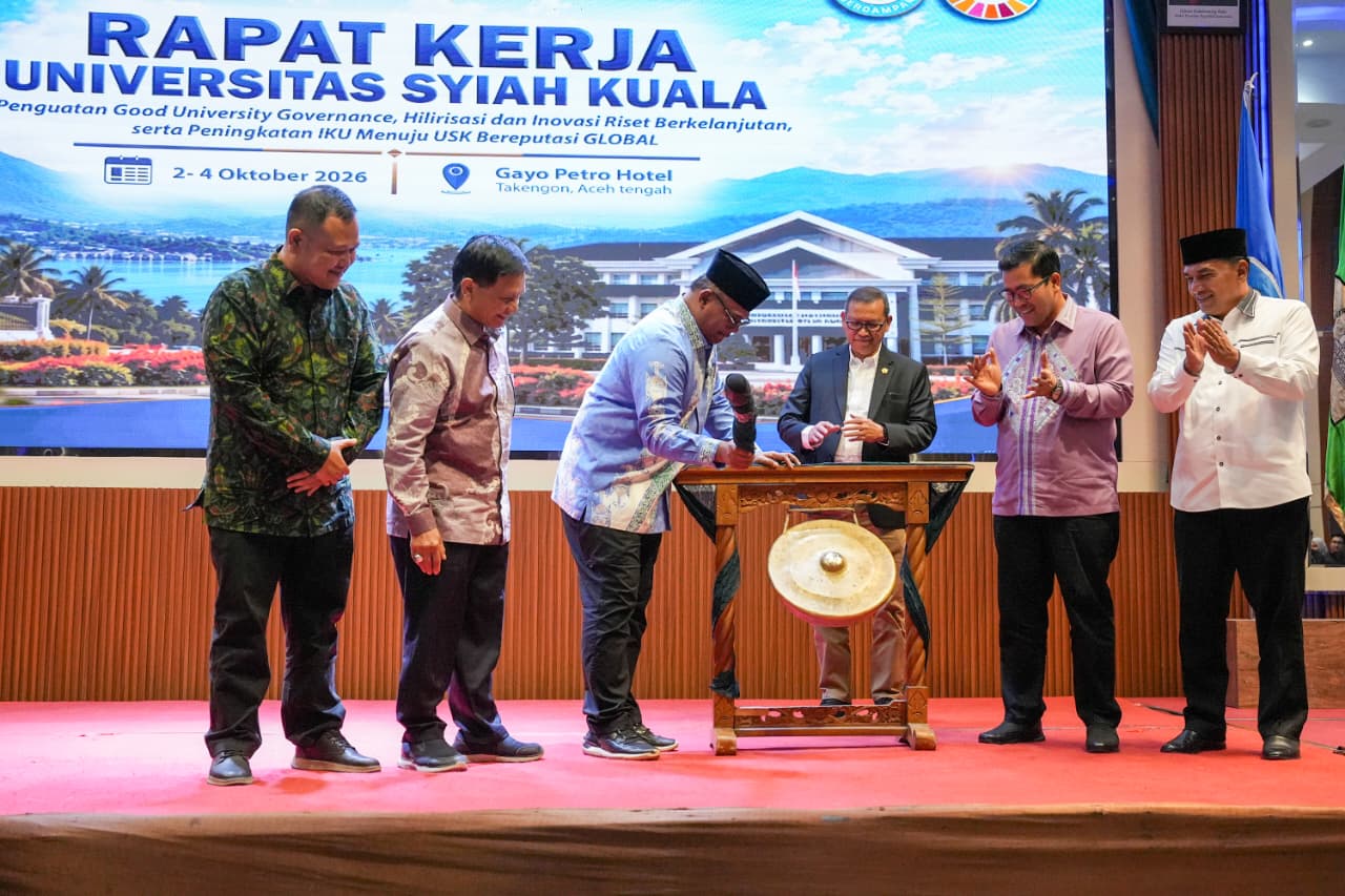 rapat kerja USK